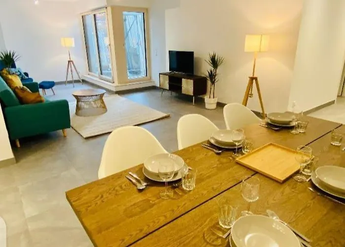 Urban Elegance 2br Retreat In Appartement *